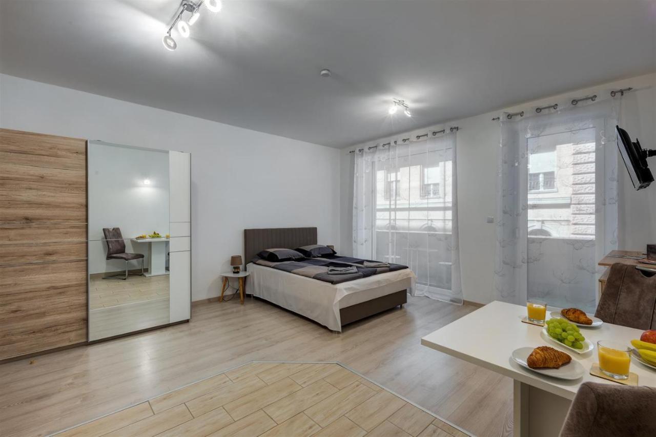 Leonardo Ground Apartment Budapest Luaran gambar