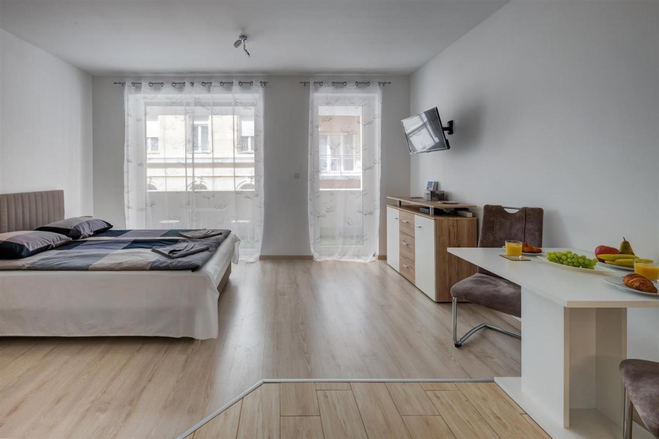 Leonardo Ground Apartment Budapest Luaran gambar