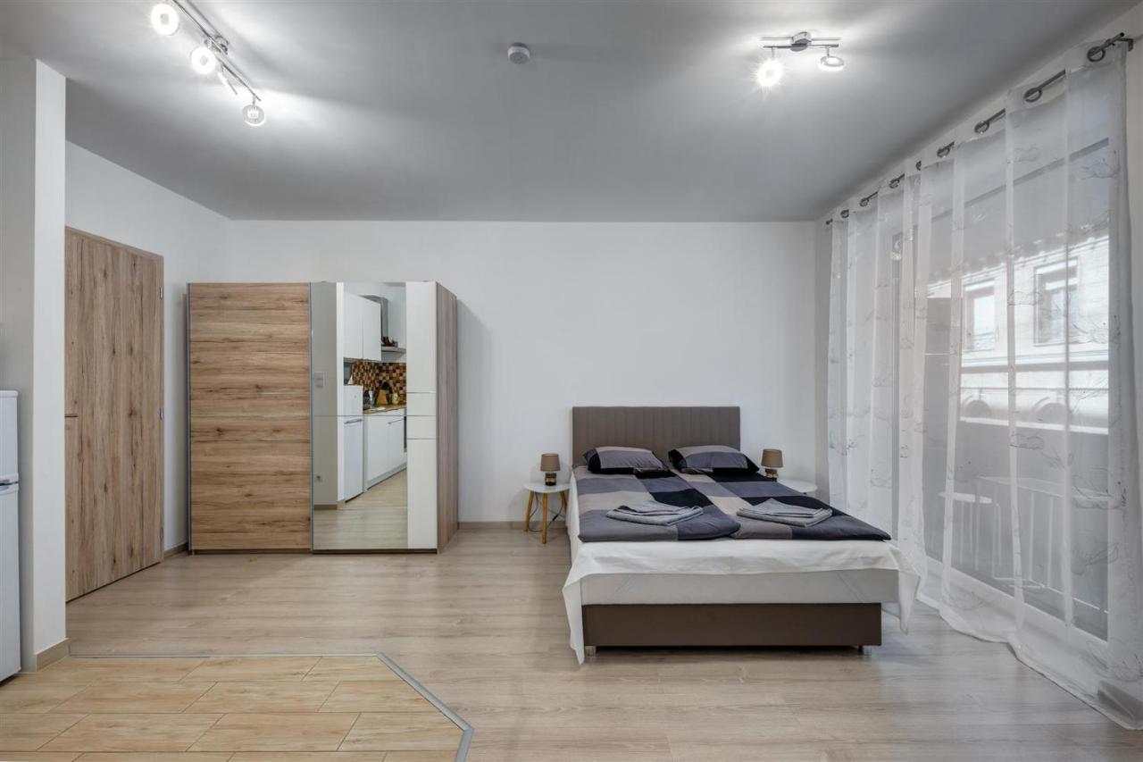 Leonardo Ground Apartment Budapest Luaran gambar
