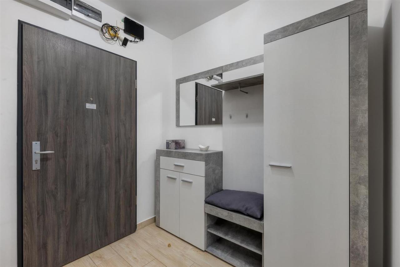 Leonardo Ground Apartment Budapest Luaran gambar