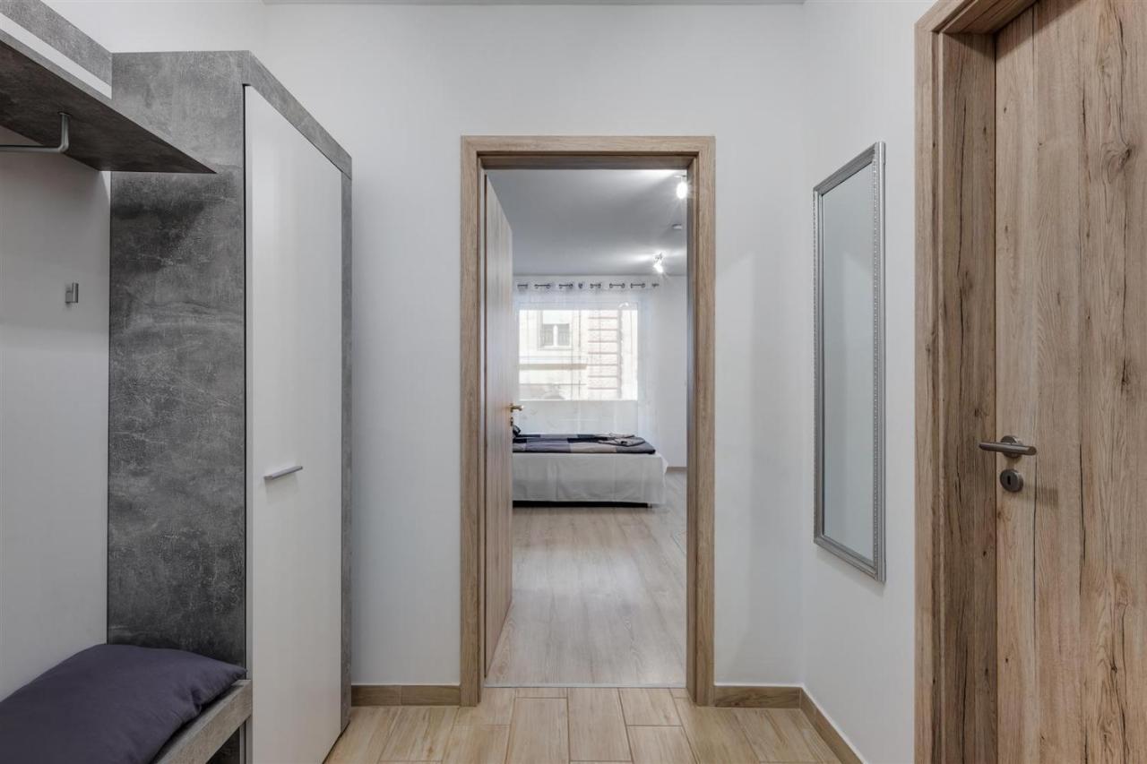 Leonardo Ground Apartment Budapest Luaran gambar
